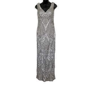 Sue Wong Nocturne Silver/Grey Embellished Backless Sheath Evening Gown - Size 8